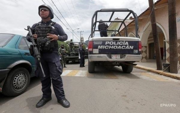 Массовое убийство в Мексике: почти два десятка жертв