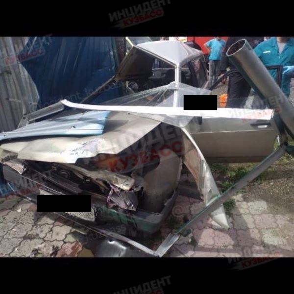 Непристегнутый водитель разбился насмерть под Кемеровом