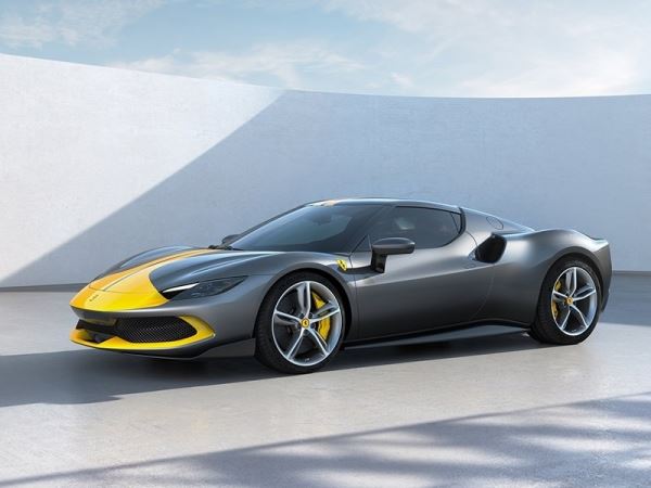 Представлен новый супергибрид Ferrari