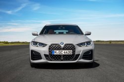 Новый лифтбек BMW 4 Series Gran Coupe представлен официально
